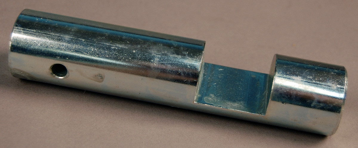 Auto Equalizer Locking Shaft