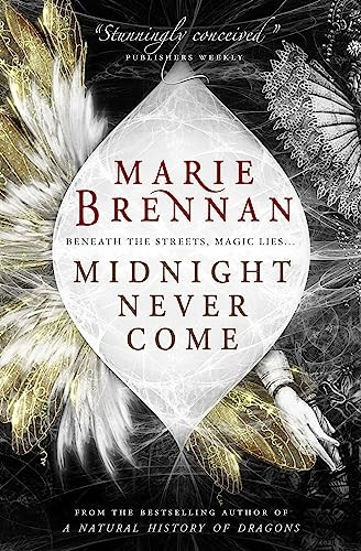 Midnight Never Come (Onyx Court 1)