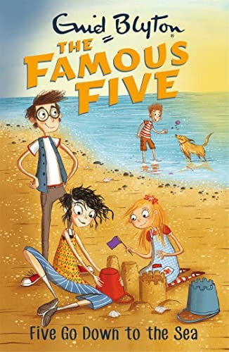 Famous Five: Five Go Down To The Sea: Book 12 (Famous Five)
