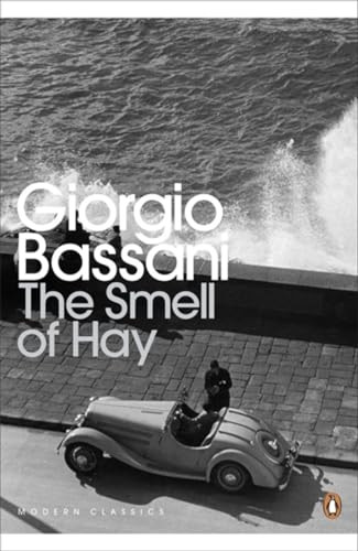 The Smell of Hay (Penguin Modern Classics)