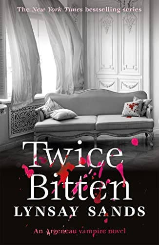 Twice Bitten (Argeneau Vampire)