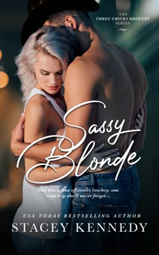 Sassy Blonde (Three Chicks Brewery)