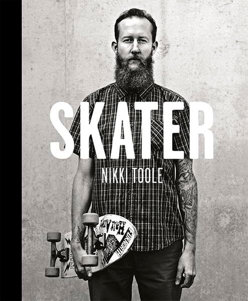 Skater : Nikki Toole