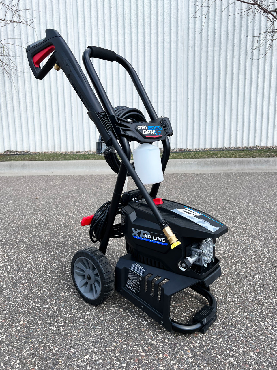 AR Blue Clean XP2 2000, 2000 PSI, 1.7 GPM, 13 amp, Electric