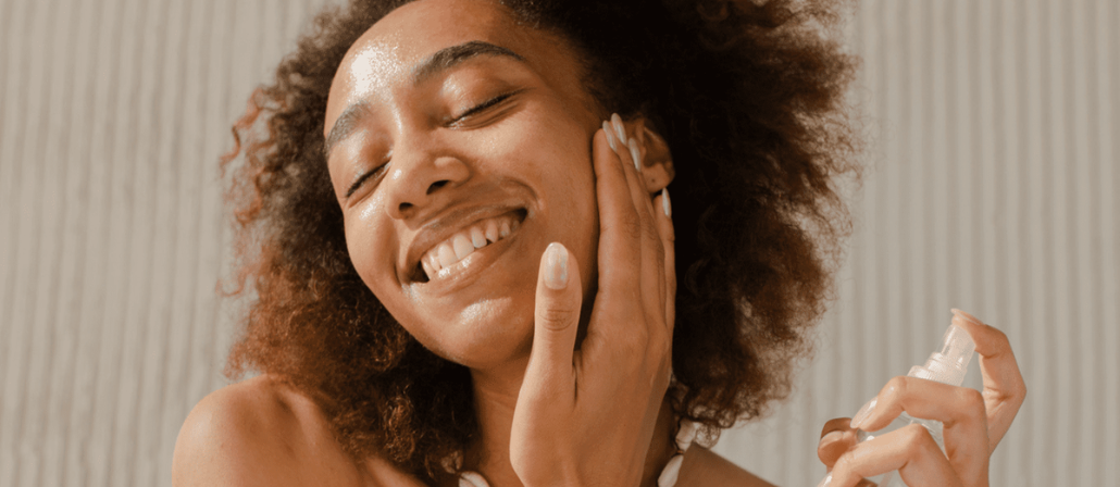 What are facial mists?