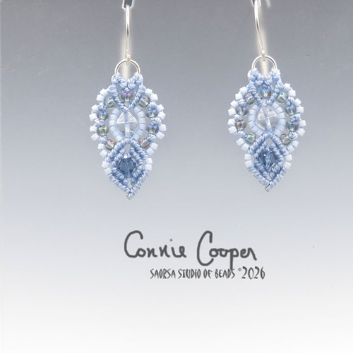 Crowns in Blue Morning ME26-7729