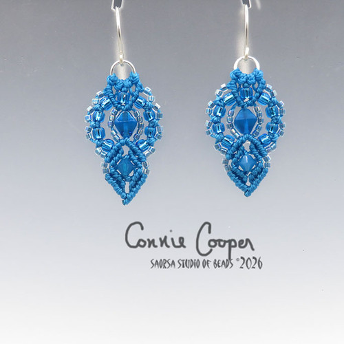 Crowns in Cyan ME26-7735