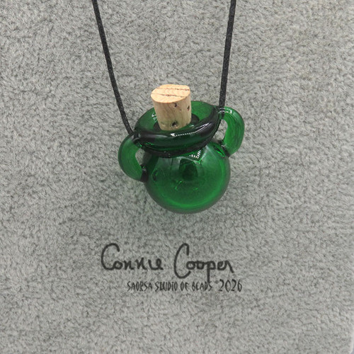 Vessel,  Green  BGV26-7851