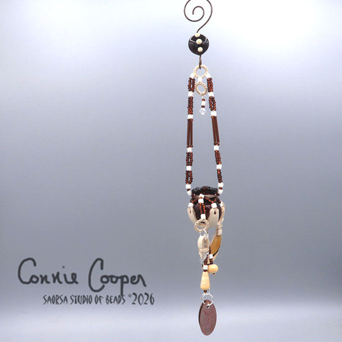 Rooter, Cream & Dk Amber RB26-7972