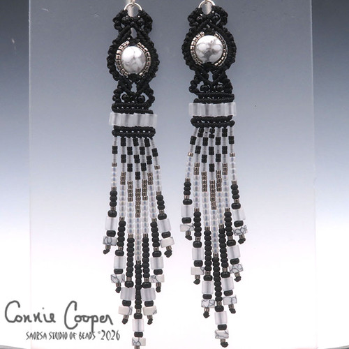 8 St Stone Fringies,  Howlite w/Black & White ME26-8124