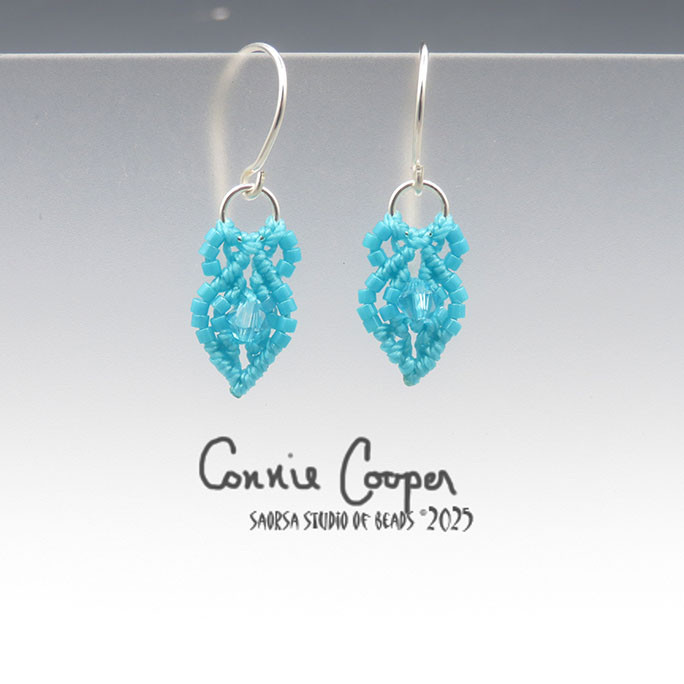 Yonis in Ice Blue ME25-7600