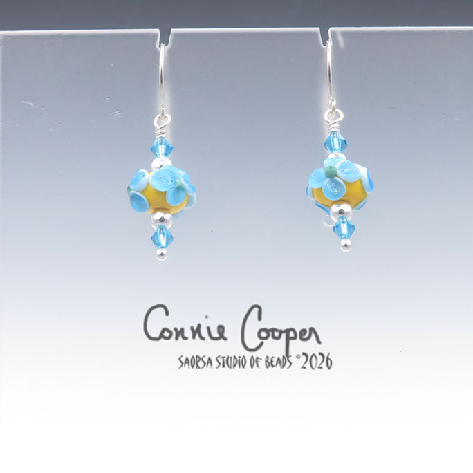 Florals, Lt. Aqua on Yellow GBE26-7783