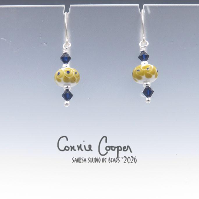 Assorted, White w/Twisted Mustard Dots GBE26-7816