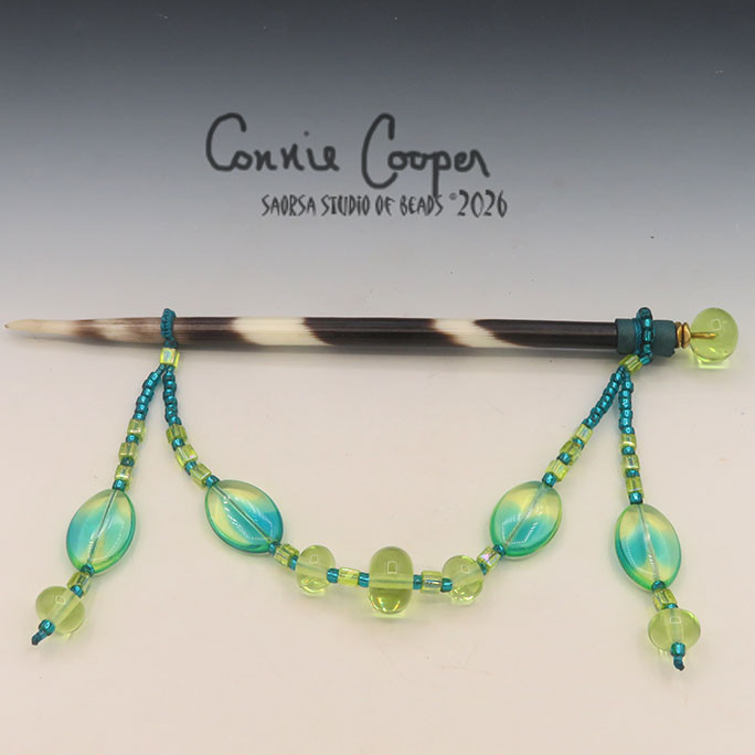 Quill with Drape, Aqua & Uranium Yellow HDQ26-7912