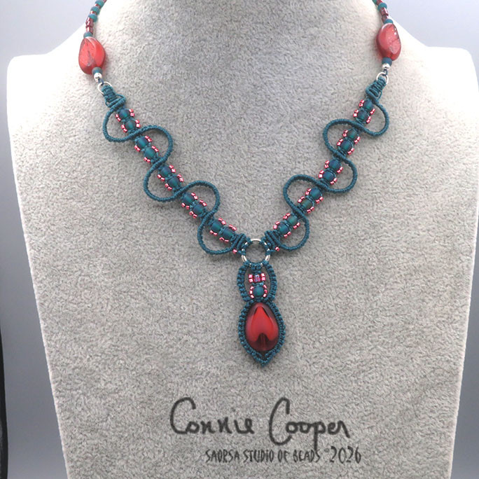 Necklace, Squiggle, Marina & Dk Fuschia   MN26-8033