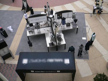 RaceDeck SnapCarpet Event Flooring