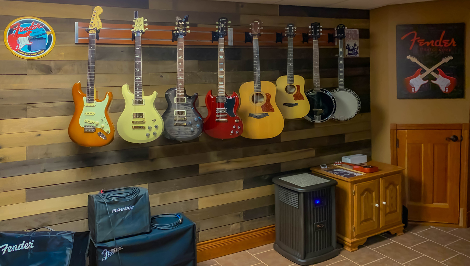 Best 3 Guitar Rack  Slatwall Guitar Wall Hanger & Display