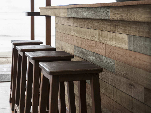 Reclaimed Shiplap Panel in Rustic-thumb