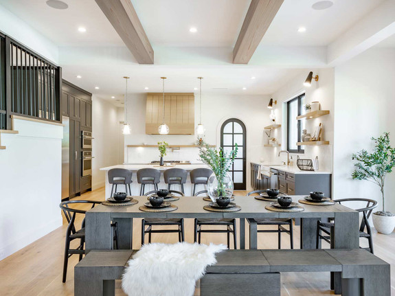 Smooth Wood Beams in Linen-thumb