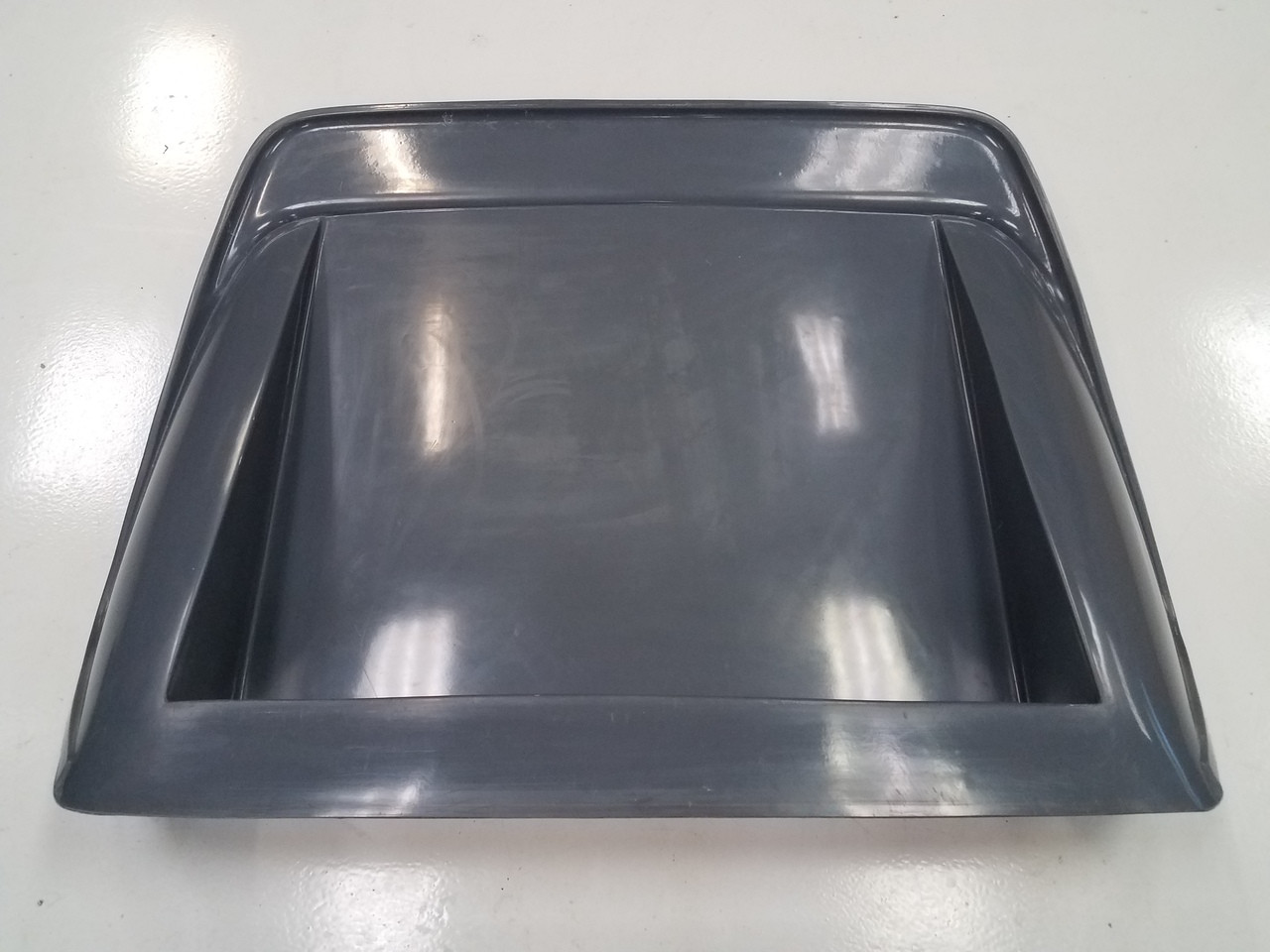 944 / 924 Hatch Replacement Part 122