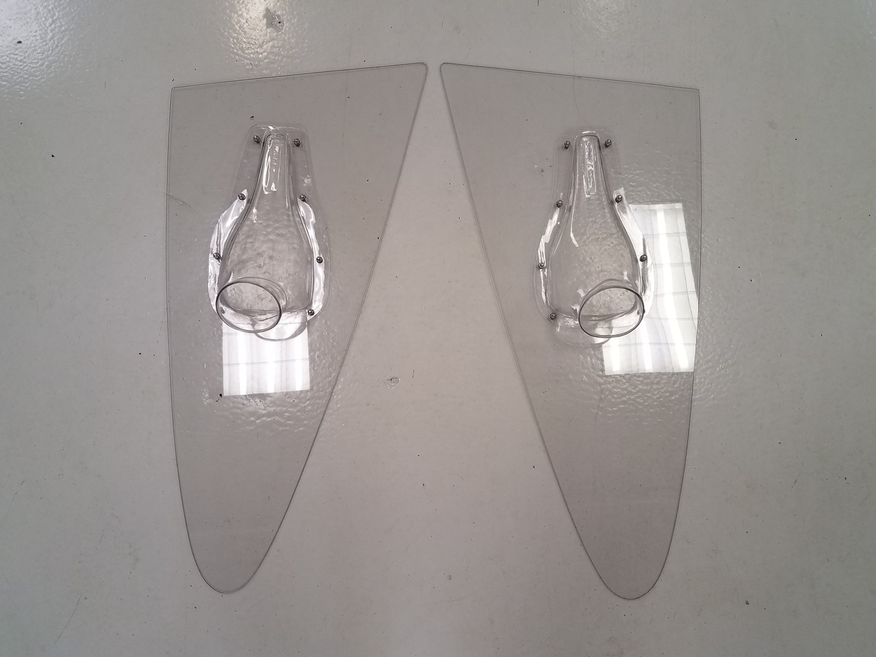 996 Quarter Windows With NACA Part# 66N-996