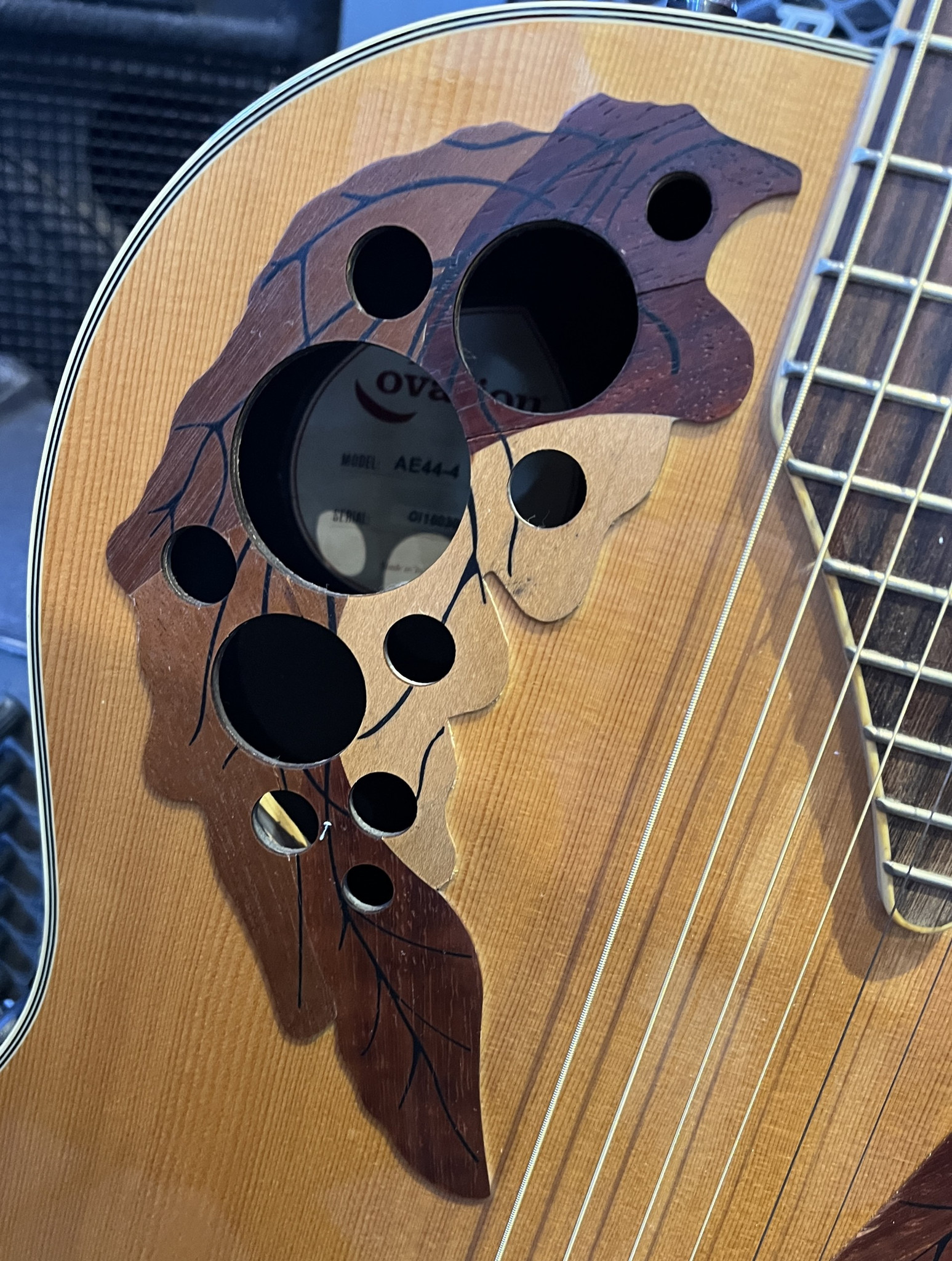 Applause by Ovation AE44-4 Elite Mid-Depth Acoustic-Electric