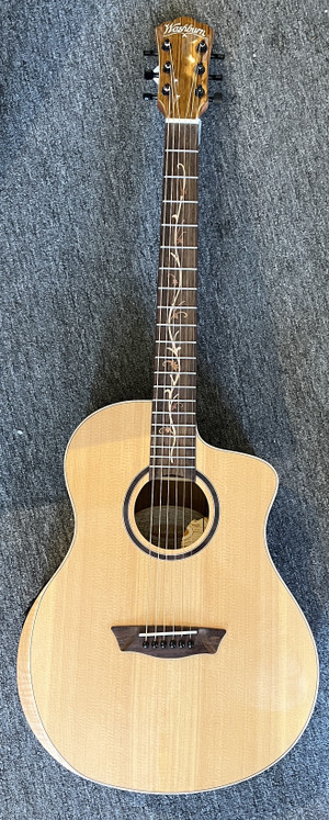 Bella Tona Suprema Acoustic-Electric Guitar Bella Tona Suprema Acoustic-Electric Guitar