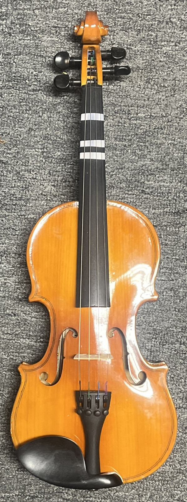 USED Mendini 1/4 Size Violin