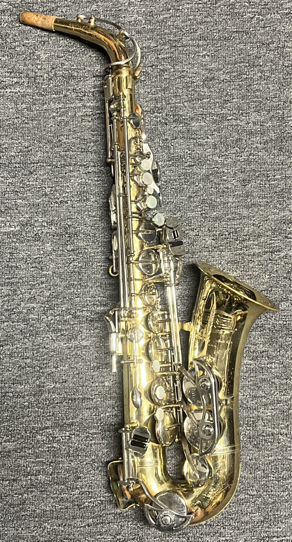 USED Selmer Bundy II Student Alto Sax USA-Made