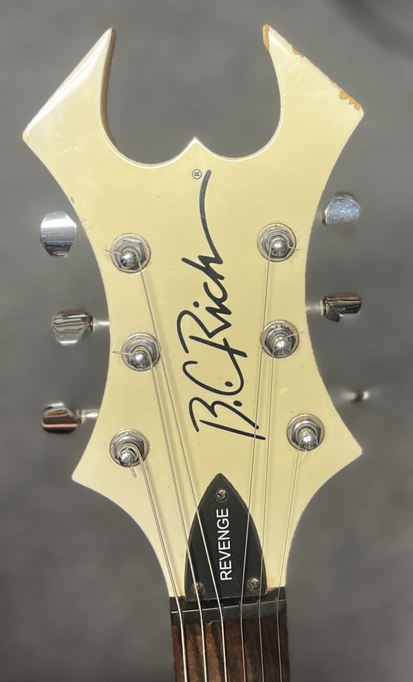 USED Vintage B.C. Rich Warlock WHS Revenge White, no case