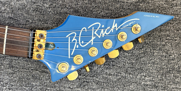 USED Blue B.C. Rich Warlock Platinum Series no case back plate missing
