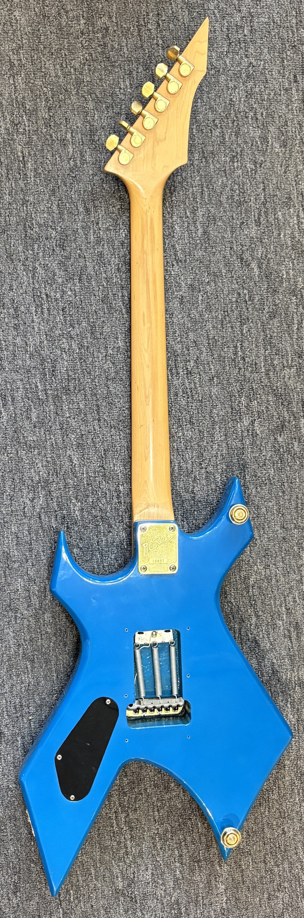 USED Blue B.C. Rich Warlock Platinum Series no case back plate missing