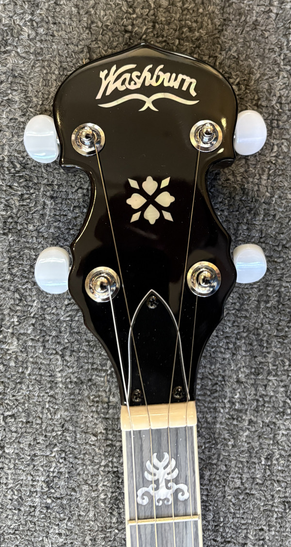 Washburn 5-String Banjo with Resonator