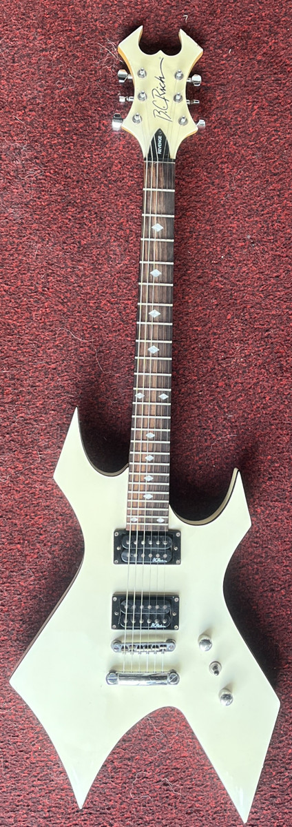 USED Vintage B.C. Rich Warlock WHS Revenge White, no case
