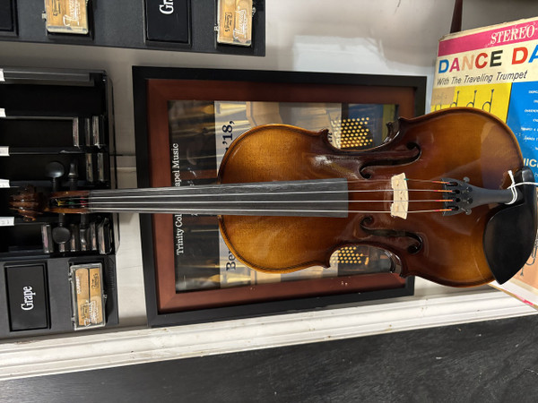 Krutz Series 200 Full Size Violin