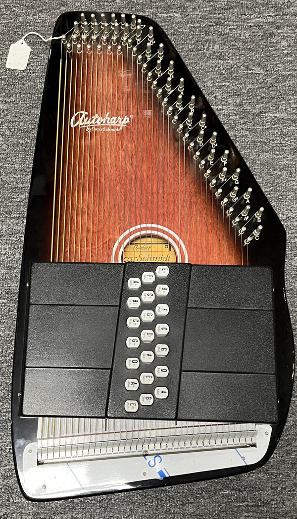 Oscar Schmidt Autoharp USED with bag