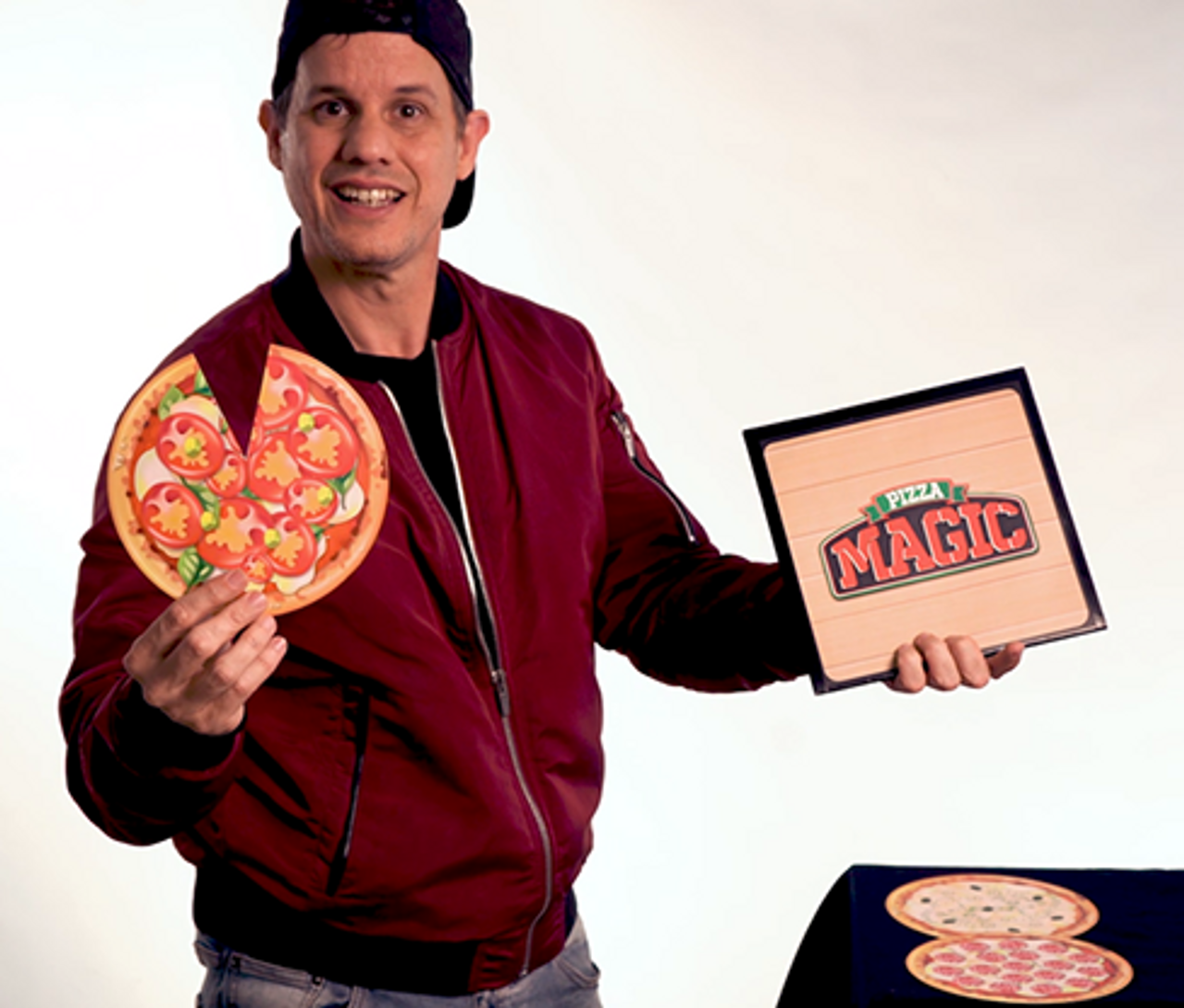 Pizza Magic by Gustavo Raley - Complete Professional Routine - Magically  Cook Three Perfect Pizzas - Mission Magic