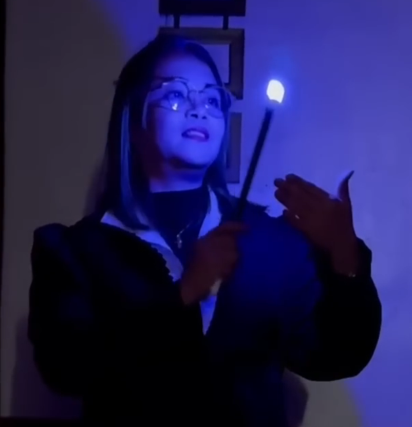 Wonder Wand JL Magic LED Lights Red Blue Green