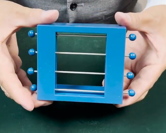 Jailbreak by Tenyo Magic Trick Penetration