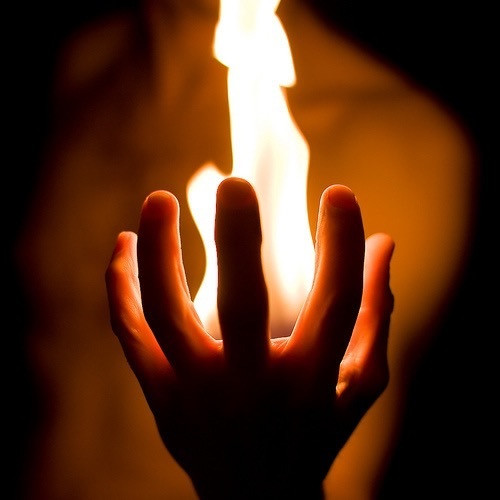 DiFatta Magic - Flames from hand - Magic Trick Gospel