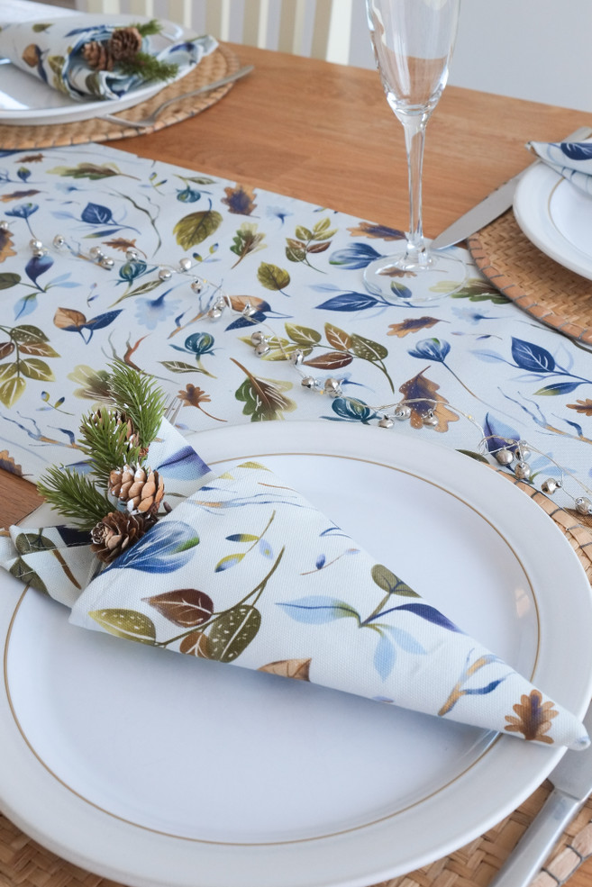 Winter Breeze Cotton Table Runner