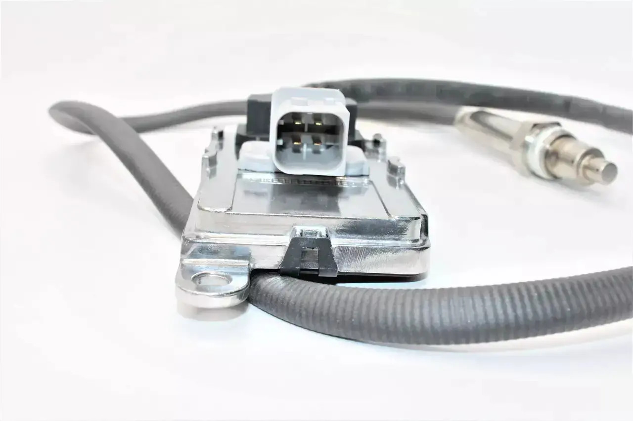 Cummins 4326867 OEM Designed and Manufactured Aftermarket NOx Sensor