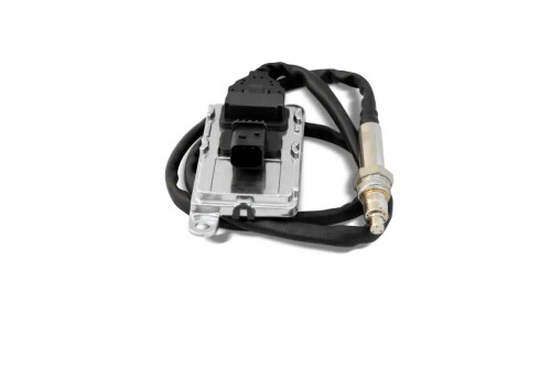 Cummins 1953530 NOx Sensor and, Paccar 1953530 NOx Sensor,  also replaces Continental 5WK96752C Nox Sensor and 5WK9 6752C Nox Sensor