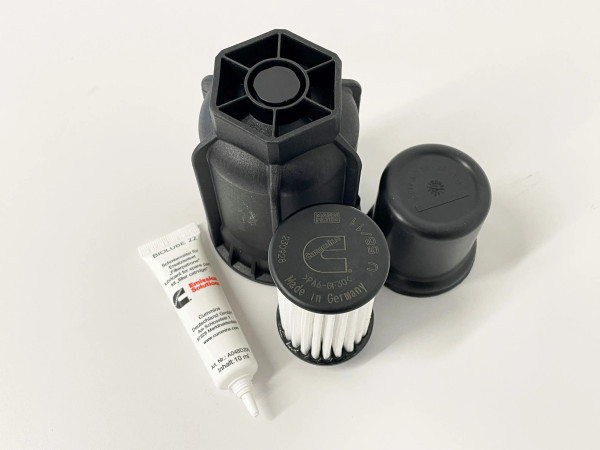 Dinex DEF Filter OEM Cross Reference: Freightliner A000142189 DEF Filter, Cummins 4388378 DEF Filter, Cummins 4395016 DEF Filter, Cummins 5417706 DEF Filter, Paccar 2122909PE DEF Filter, Navistar 110705N1 DEF Filter, Mercedes Benz A0001421089 DEF Filter, Mercedes Benz A0001420589 DEF Filter, Mercedes Benz A0001420989 DEF Filter, Mercedes Benz A0001420789 DEF Filter