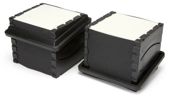 Fleetguard AF4222 Panel Filter. Cross Reference: Donaldson P623400 Panel Filter, Baldwin PA32001 Panel Filter, NAPA 500804 Panel Filter, Wix WA10804 Panel Filter, Carquest 93786 Panel Filter, Luber Finer LAF9104A Panel Filter