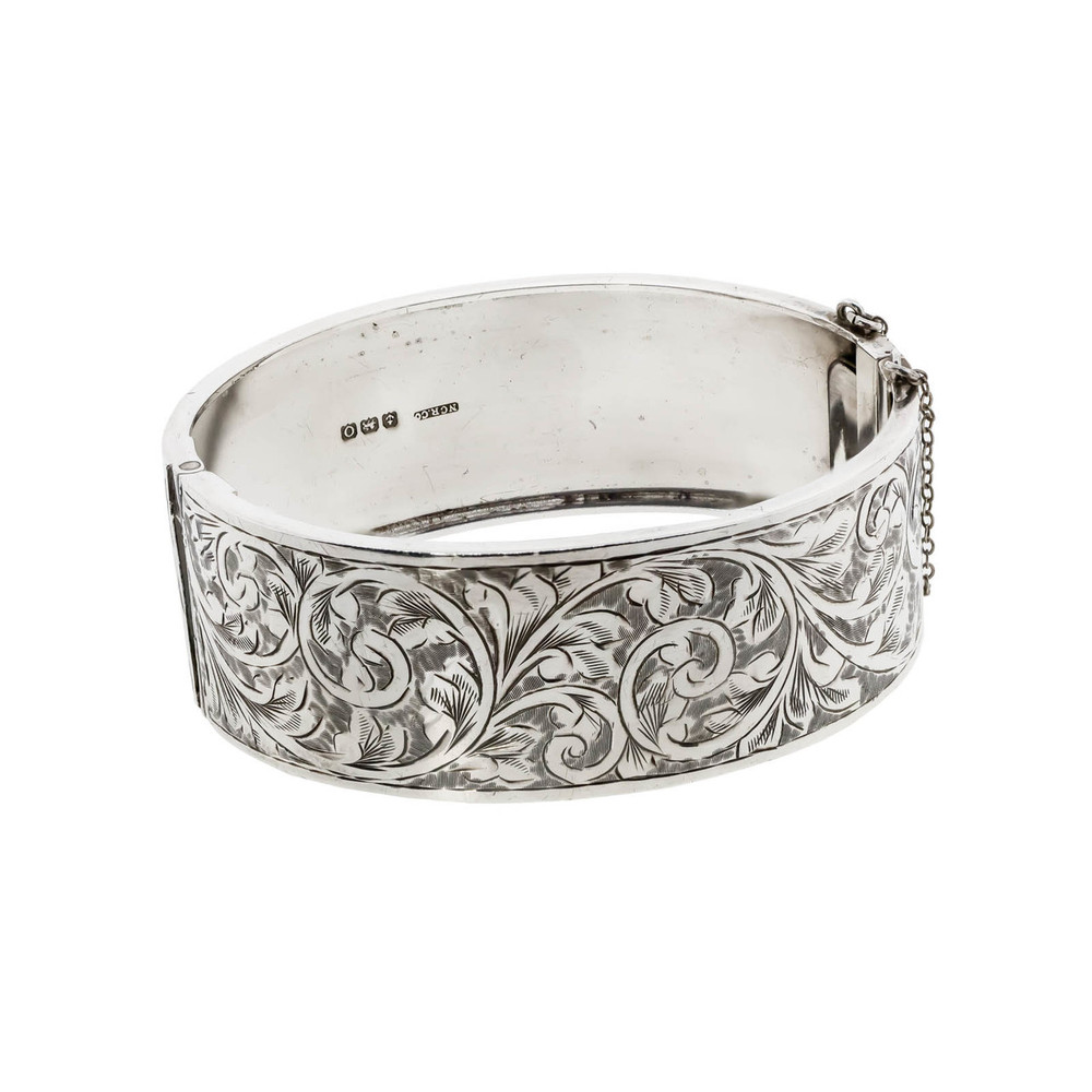 Antique Silver Bangle Bracelet Engraved with Foliage, Hallmarked 1913