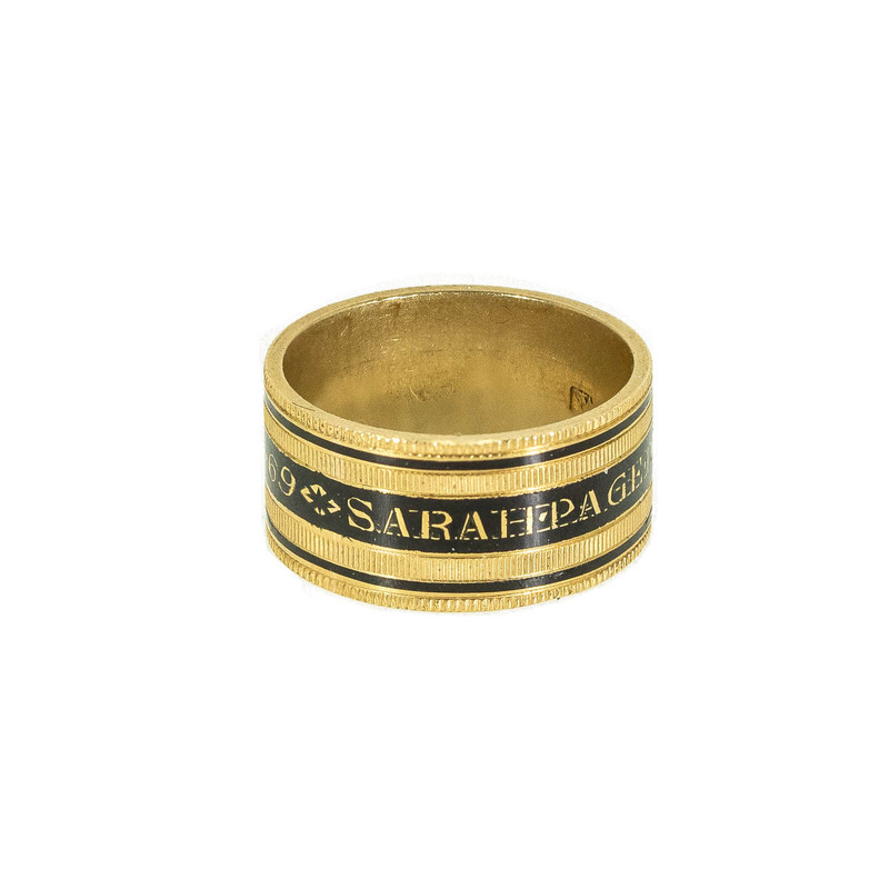 Georgian mourning ring in black and gold