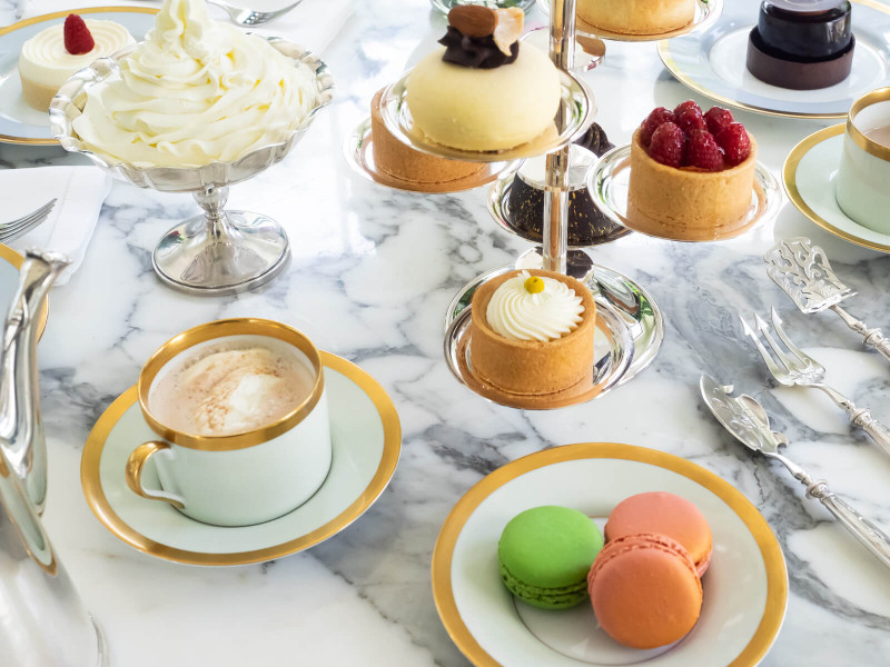 How to Set a Beautiful Table: The French Patisserie Way