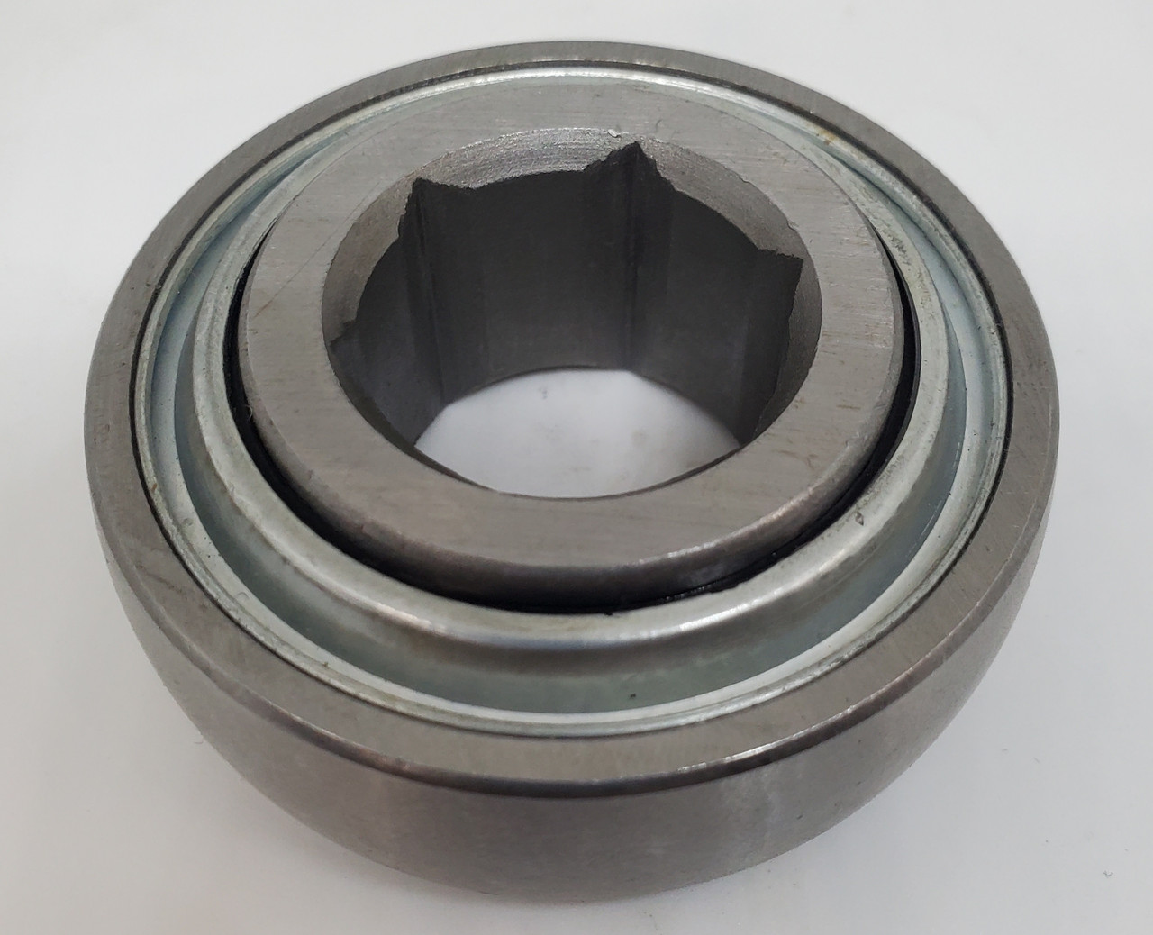 1-3/8" Hexagon Bore Deep Groove Ball Bearing w/Spherical Outer Race  W208KRRB6