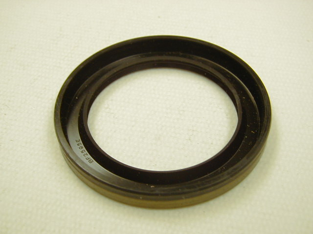 42mm (1.654") Metric Metal Double Lip Nitrile Grease Seal  42X58X7 HMA1 R (16548)